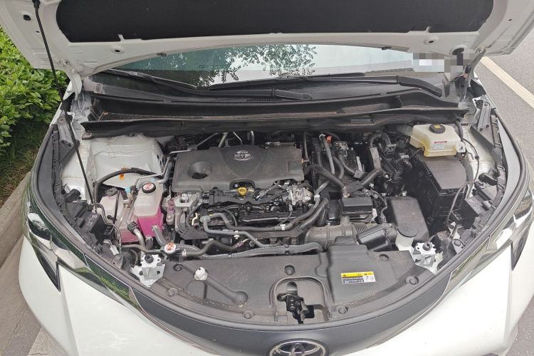 Used Toyota SIENNA 2024 2.5L Hybrid Comfort Edition Engine Bay