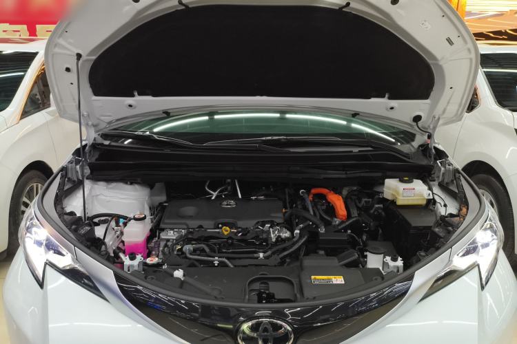 Used Toyota SIENNA 2024 2.5L Hybrid Four-Wheel Drive Prestige Edition Engine Bay