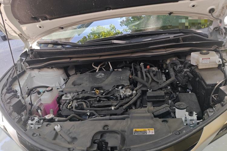 Used Toyota SIENNA 2024 2.5L Hybrid Luxury Edition Engine Bay
