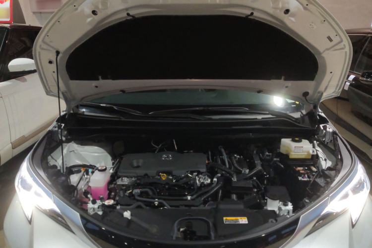 Used Toyota SIENNA 2024 2.5L Hybrid Prestige Deluxe Edition Engine Bay