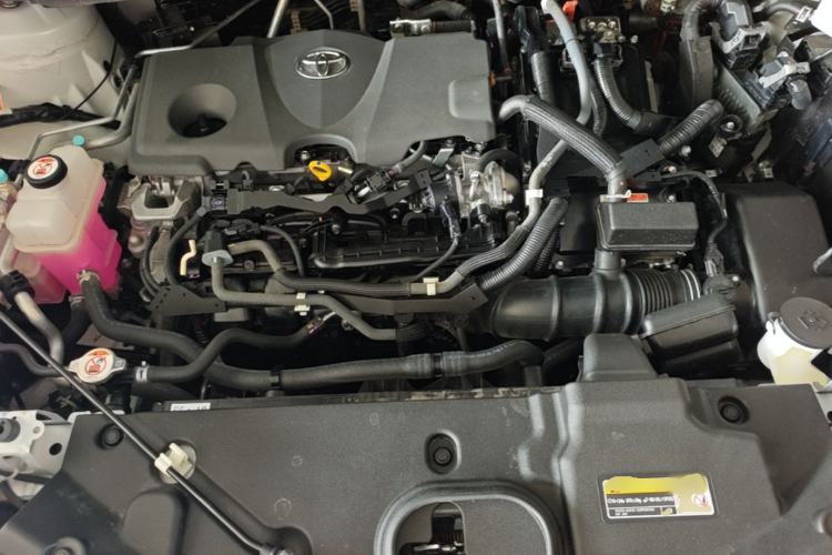 Used Toyota SIENNA 2024 2.5L Hybrid Comfort Edition Engine Bay