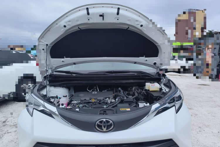 Used Toyota SIENNA 2024 2.5L Hybrid Comfort Edition Engine Bay