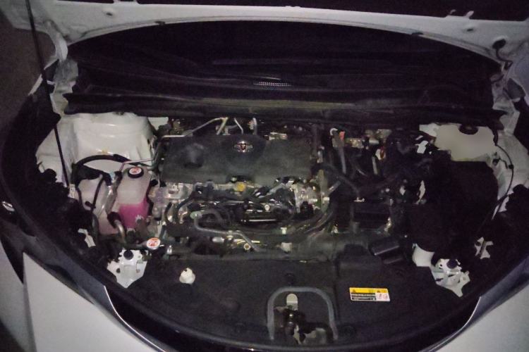 Used Toyota SIENNA 2024 2.5L Hybrid Prestige Deluxe Edition Engine Bay