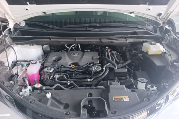 Used Toyota SIENNA 2024 2.5L Hybrid Comfort Edition Engine Bay