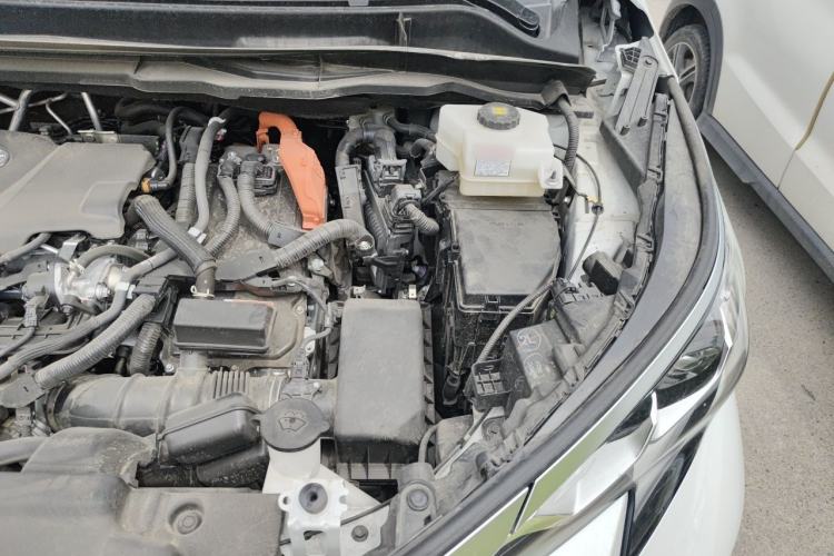 Used Toyota SIENNA 2024 2.5L Hybrid Four-Wheel Drive Prestige Edition Engine Bay Left