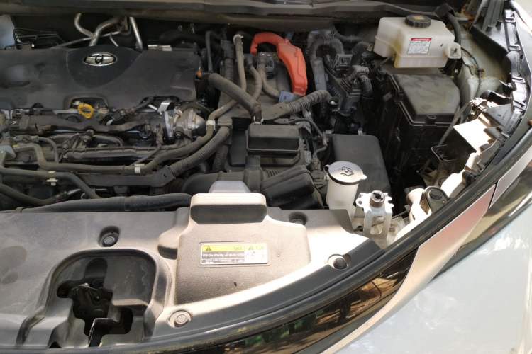 Used Toyota SIENNA 2024 2.5L Hybrid Four-Wheel Drive Prestige Edition Engine Bay Left