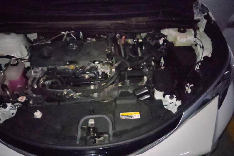 Used Toyota SIENNA 2024 2.5L Hybrid Prestige Deluxe Edition Engine Bay Left
