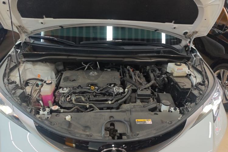 Used Toyota SIENNA 2024 2.5L Hybrid Luxury Edition Engine Bay