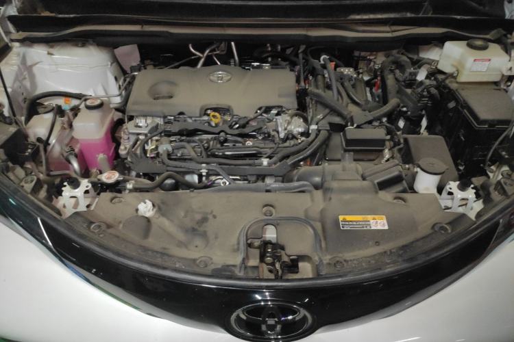 Used Toyota SIENNA 2024 2.5L Hybrid Comfort Edition Engine Bay