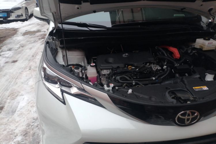 Used Toyota SIENNA 2024 2.5L Hybrid Four-Wheel Drive Prestige Edition Engine Bay Right