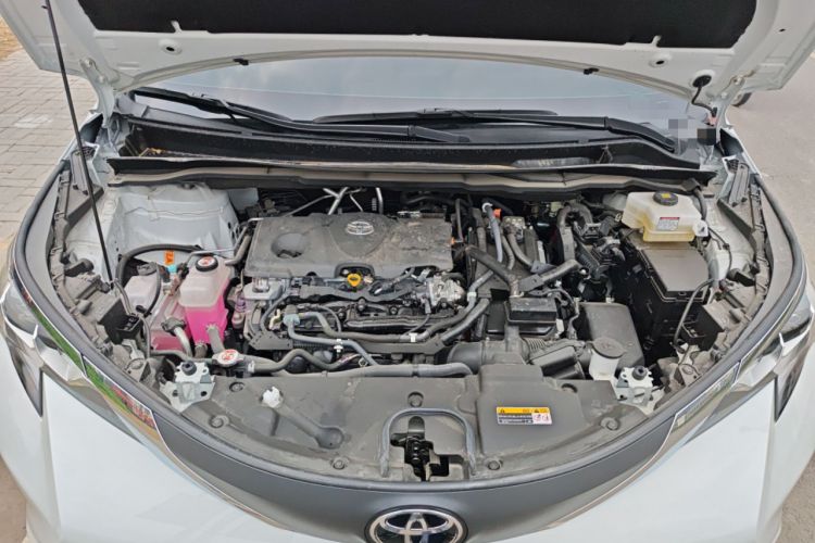 Used Toyota SIENNA 2024 2.5L Hybrid Comfort Edition Engine Bay