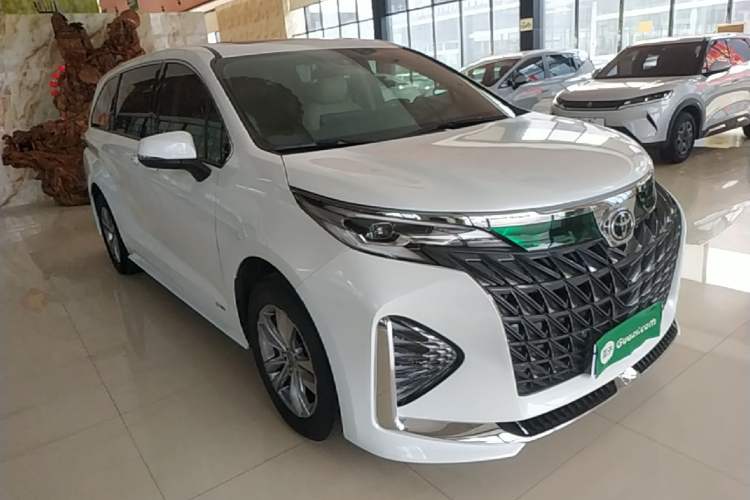 Used Toyota SIENNA 2024 2.5L Hybrid Comfort Edition Exterior 1