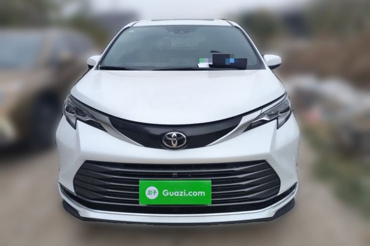 Used Toyota SIENNA 2024 2.5L Hybrid Four-Wheel Drive Prestige Edition Exterior 1