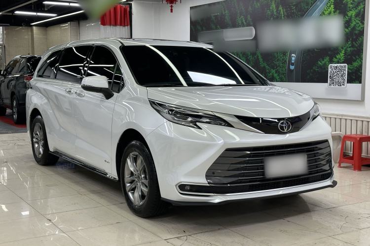 Used Toyota SIENNA 2024 2.5L Hybrid Four-Wheel Drive Luxury Edition Exterior 2
