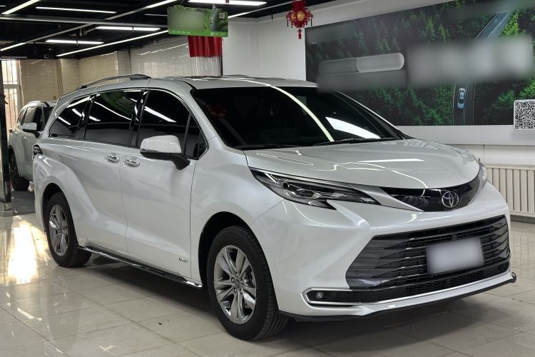 Used Toyota SIENNA 2024 2.5L Hybrid Four-Wheel Drive Prestige Edition Exterior 3