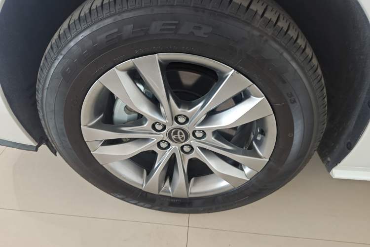 Used Toyota SIENNA 2024 2.5L Hybrid Comfort Edition Exterior 4