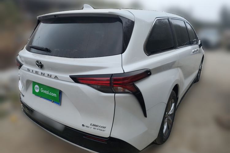 Used Toyota SIENNA 2024 2.5L Hybrid Four-Wheel Drive Prestige Edition Exterior 5
