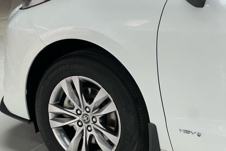 Used Toyota SIENNA 2024 2.5L Hybrid Four-Wheel Drive Prestige Edition Exterior 6