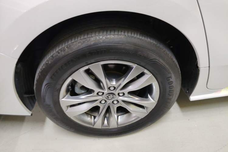 Used Toyota SIENNA 2024 2.5L Hybrid Comfort Edition Exterior 8