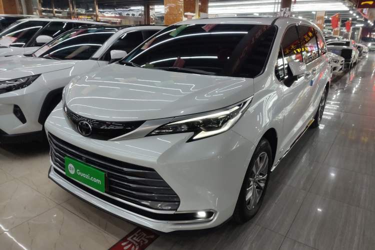 Used Toyota SIENNA 2024 2.5L Hybrid Four-Wheel Drive Prestige Edition