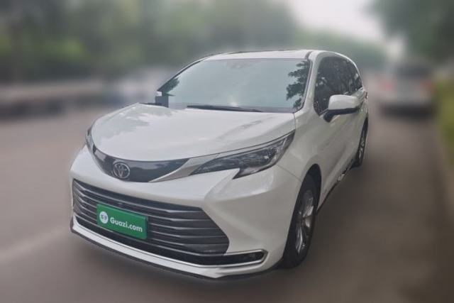 Used Toyota SIENNA 2024 2.5L Hybrid Four-Wheel Drive Prestige Edition