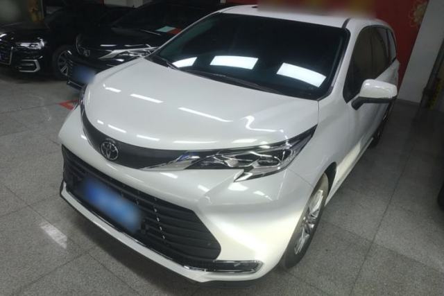 Used Toyota SIENNA 2024 2.5L Hybrid Comfort Edition