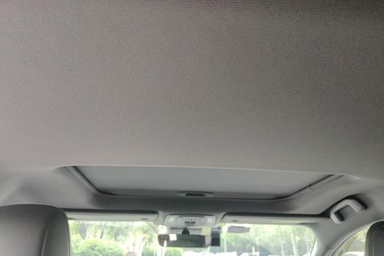 Used Toyota SIENNA 2024 2.5L Hybrid Four-Wheel Drive Prestige Edition Headliner