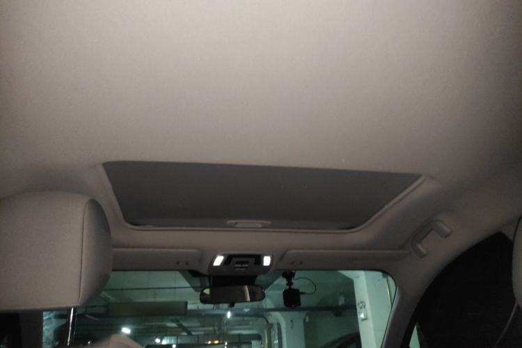 Used Toyota SIENNA 2024 2.5L Hybrid Comfort Edition Headliner
