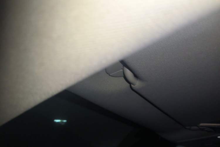 Used Toyota SIENNA 2024 2.5L Hybrid Comfort Edition Headliner