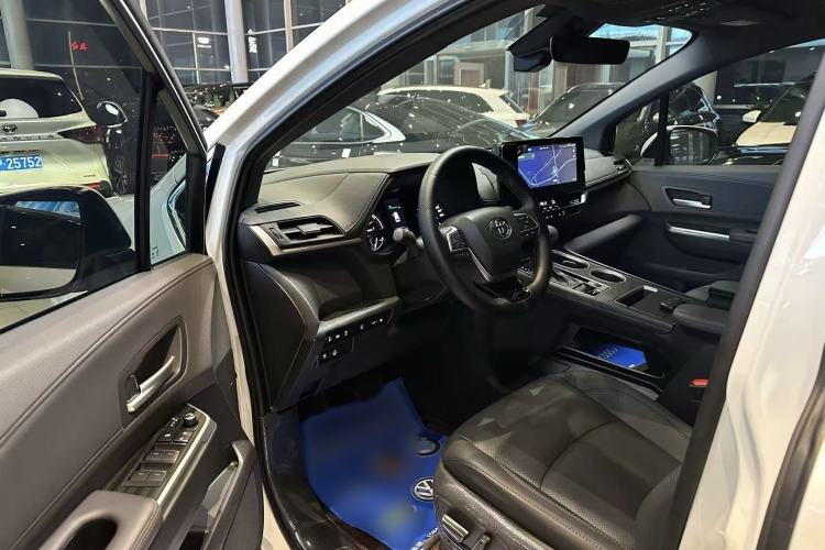 Used Toyota SIENNA 2024 2.5L Hybrid Four-Wheel Drive Prestige Edition Interior 1