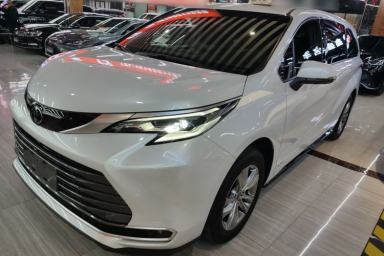 Used Toyota SIENNA 2024 2.5L Hybrid Four-Wheel Drive Prestige Edition