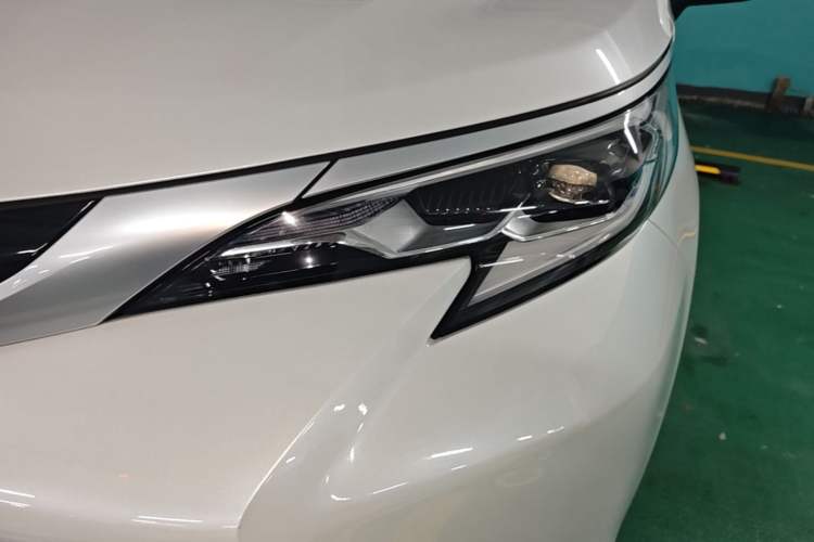 Used Toyota SIENNA 2024 2.5L Hybrid Four-Wheel Drive Prestige Edition Left Front Headlight