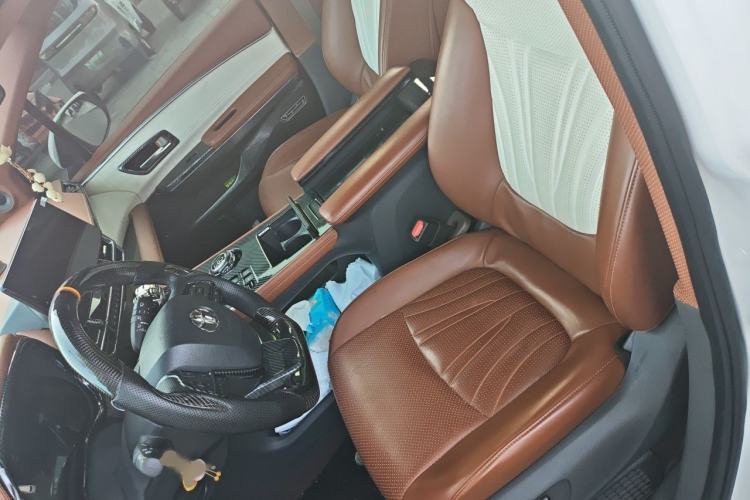 Used Toyota SIENNA 2024 2.5L Hybrid Comfort Edition Left Front Seat