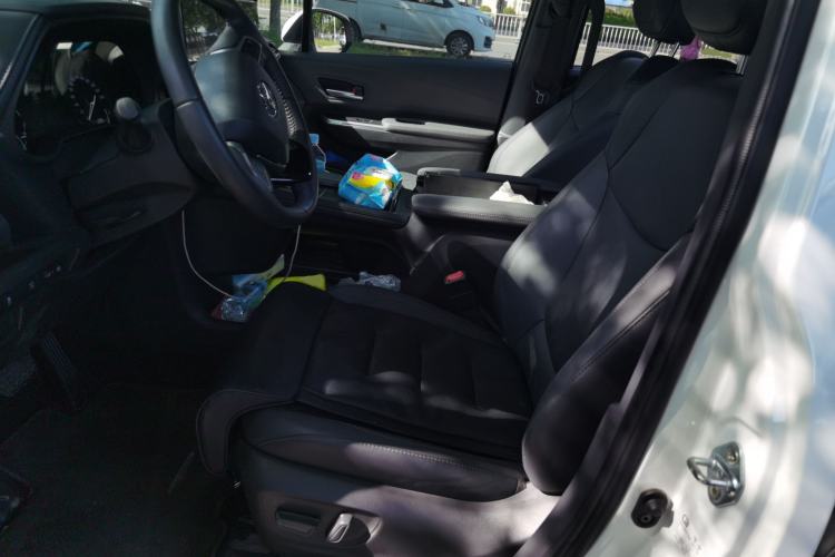 Used Toyota SIENNA 2024 2.5L Hybrid Four-Wheel Drive Prestige Edition Left Front Seat