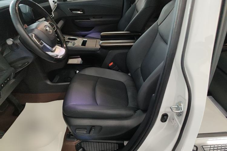 Used Toyota SIENNA 2024 2.5L Hybrid Four-Wheel Drive Luxury Edition Left Front Seat