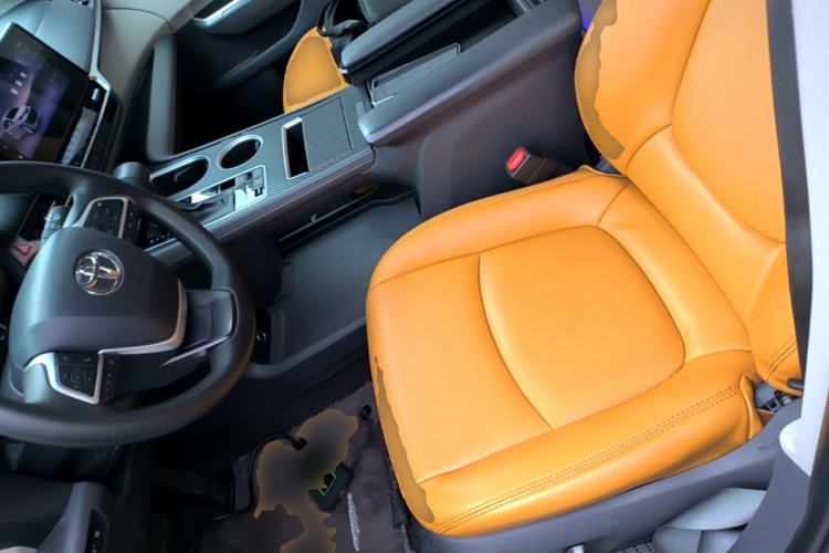 Used Toyota SIENNA 2024 2.5L Hybrid Comfort Edition Left Front Seat