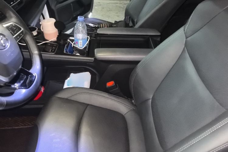 Used Toyota SIENNA 2024 2.5L Hybrid Luxury Edition Left Front Seat