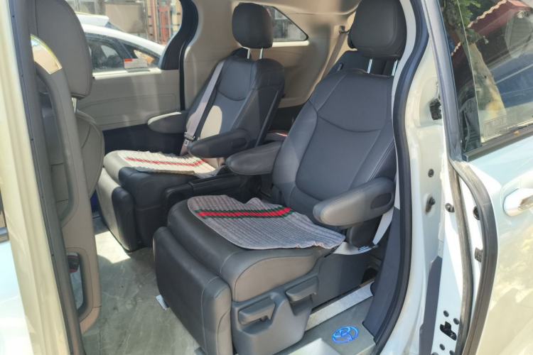 Used Toyota SIENNA 2024 2.5L Hybrid Comfort Edition Left Rear Seat
