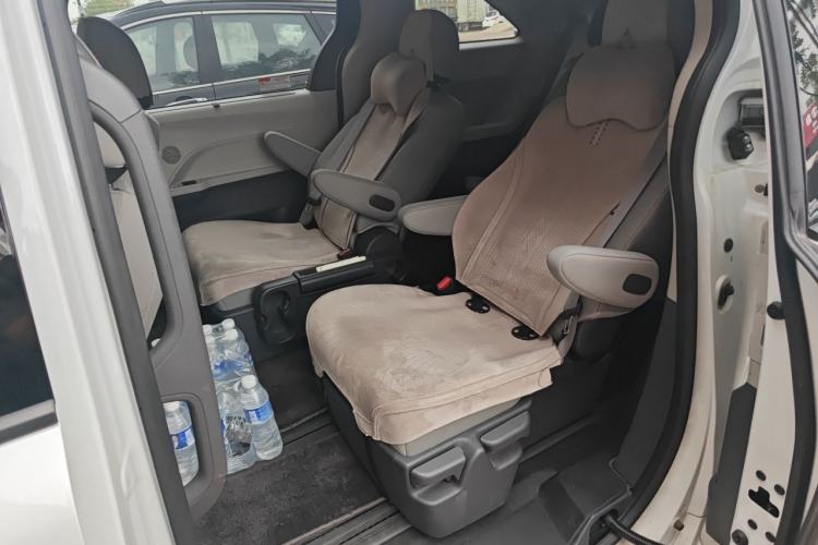 Used Toyota SIENNA 2024 2.5L Hybrid Comfort Edition Left Rear Seat