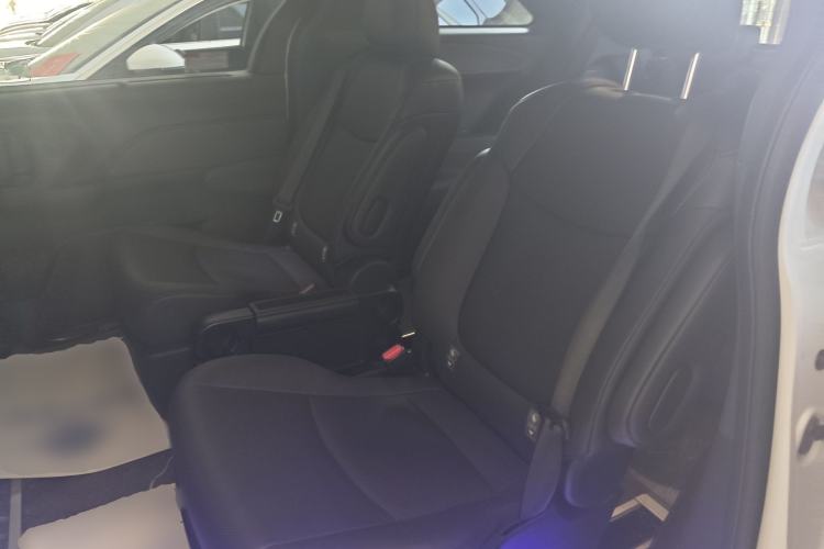Used Toyota SIENNA 2024 2.5L Hybrid Luxury Edition Left Rear Seat