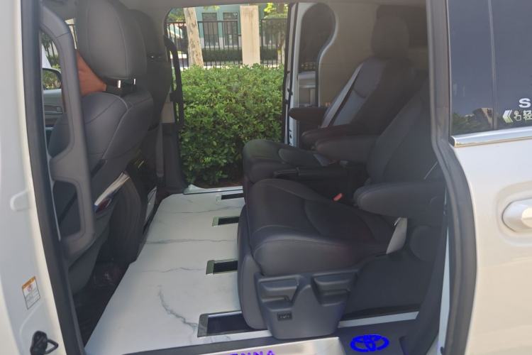 Used Toyota SIENNA 2024 2.5L Hybrid Comfort Edition Left Rear Seat