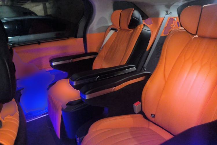 Used Toyota SIENNA 2024 2.5L Hybrid Comfort Edition Left Rear Seat