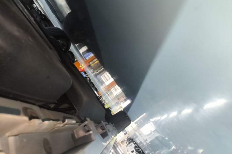 Used Toyota SIENNA 2024 2.5L Hybrid Luxury Edition Left Side Sill