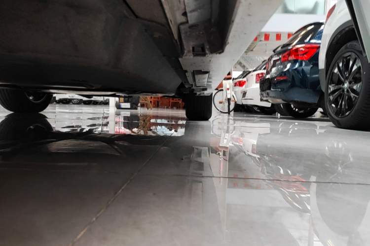 Used Toyota SIENNA 2024 2.5L Hybrid Comfort Edition Left Side Sill
