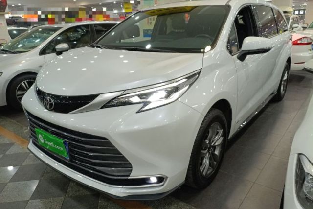 Used Toyota SIENNA 2024 2.5L Hybrid Four-Wheel Drive Prestige Edition