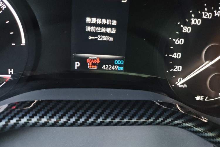 Used Toyota SIENNA 2024 2.5L Hybrid Comfort Edition Odometer Close Up