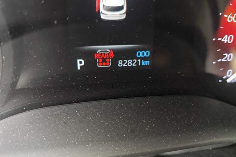 Used Toyota SIENNA 2024 2.5L Hybrid Comfort Edition Odometer Close Up