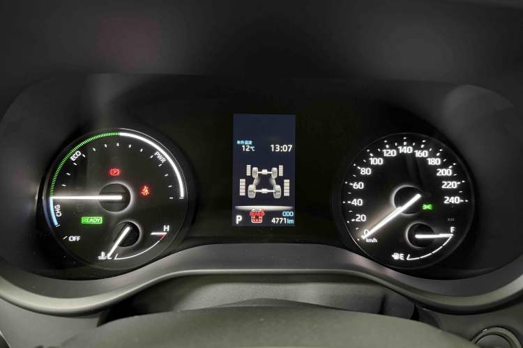 Used Toyota SIENNA 2024 2.5L Hybrid Four-Wheel Drive Prestige Edition Odometer Close Up