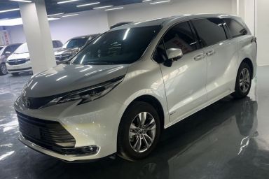 Used Toyota SIENNA 2024 2.5L Hybrid Comfort Edition