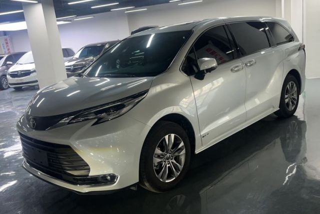 Used Toyota SIENNA 2024 2.5L Hybrid Comfort Edition